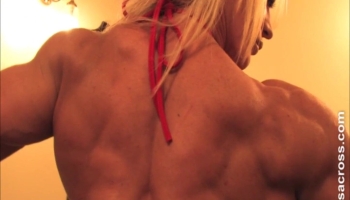 Female bodybuilder Lisaxxxcross exposing her muscular booty and then some
