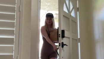 Gorgeous STPeach Naked Delivery Role Play PPV Fansly Tape Leaked