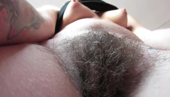 Cutieblonde shows her fantastic pubes in a solo video with kinky teasing