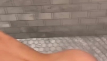 Natalie Roush nude shower