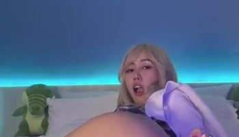Thrilled Asian Rubbing A Vibrator In Her Ass Video