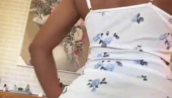 AmandaLuzGoiana Horny Ebony Dancing While Wearing Tight Dress TikTok Video