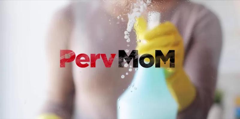 Living in America by PervMom Feat Valentina Bellucci