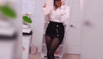 Bunny Ayumi Mini Skirt Secretary Tease Bunnyayu Onlyfans Leak