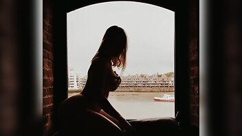 laurenelizabeth_Having fun in the shadows. Who wants to join me_7230964