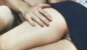 Porno d’étudiantes françaises dans une vidéo de sexe vintage