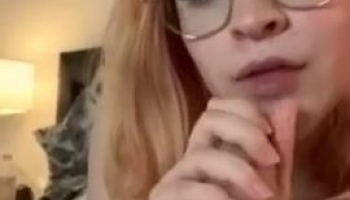 Geeky redheaded girl takes that penis in her mouth because why the fuck not