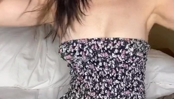 Ginny potter Exposed her Puffy Tits While Shaking Them on Cam Onlyfans Video