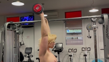 Stefania Ferrario Weightlifting Gym
