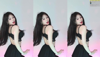 Woohankyung Cute Dancing with Hair Play