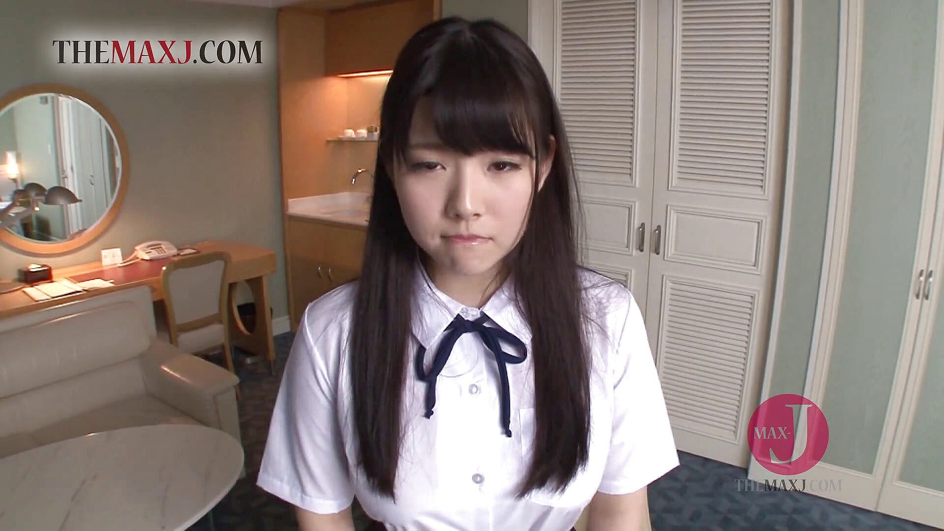 Adorable Japanese college girl gets her muff vibrated –  – porn studio: Asian happy ending