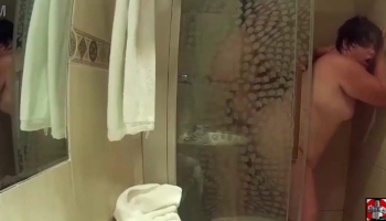 Claudia Marie Ctdx gets her small tits and tight ass pounded in the shower