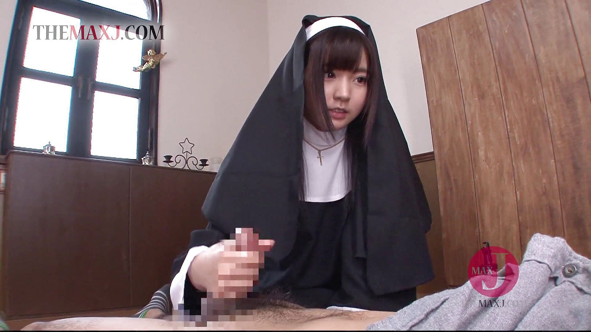 Cleaning asshole with tongue: Asian nun gives good handjob in POV –  – Asian happy ending