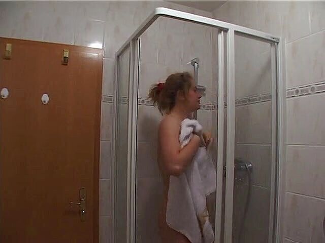 Amateurs star in adult films: Busty blonde taking a shower –  – Lucky Cooch