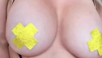 Jessica Nigri Topless Bouncing Boobs Video Leaked