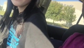 Latina babe Alaska Zade gives her friend a wild handjob in a car