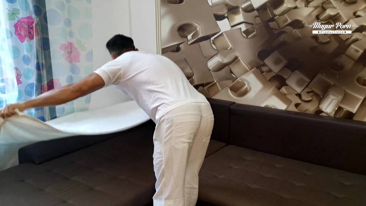 La maman Kiara Lord lors d’une séance avec un masseur asiatique