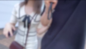 Asiatin bei Gangbang Sex