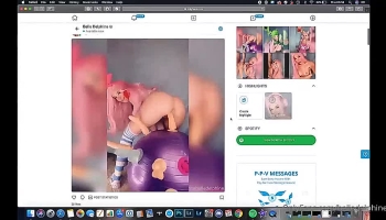 Blondes Nylongirl 18+ beim Webcam-Ficken