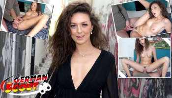 Isabella Delaa zieht sich zum deutschen Sexcasting aus