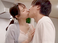 黒井ゆう 大人の色香を漂わせるお姉さんが妹の隙を突きとろんとした瞳で妹の彼氏を魅了し生き物のように絡みつく濃厚なベロキスで骨抜きにしちゃうNTRセックス 村上悠華 SENZURI TUBE 女性のための無料アダルト動画