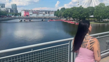 Canadienne Fanny veut de l’anal en trio pour sa deuxième scène