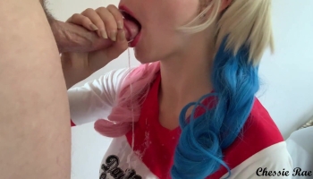 Chessie Rae is cosplaying as Harley Quinn while deepthroating his big member